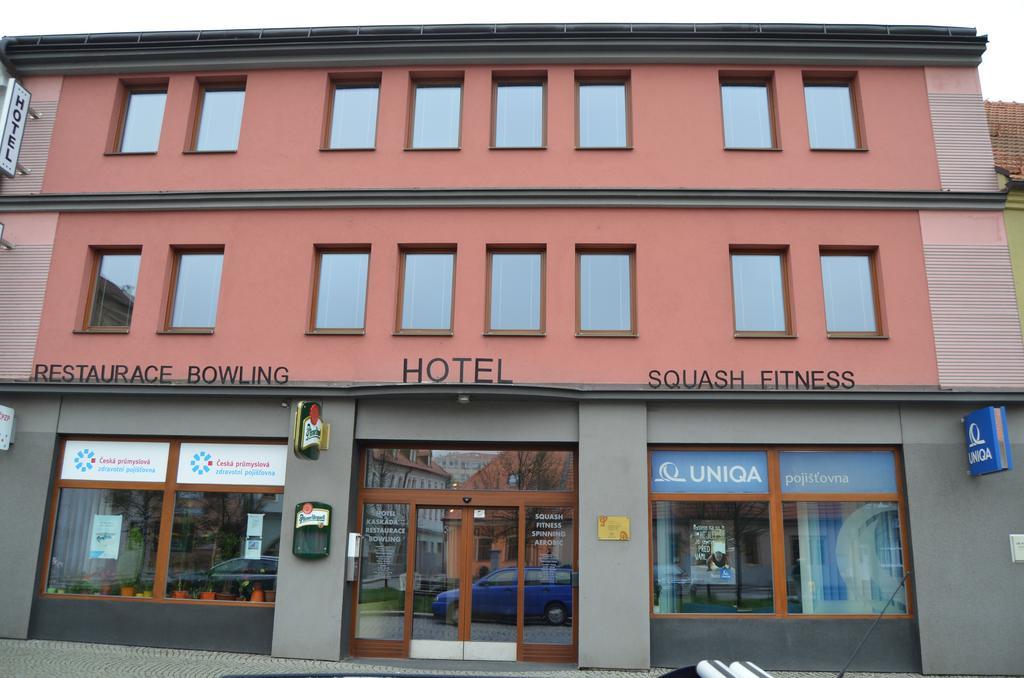 Hotel Kaskada Ledeč nad Sázavou Bagian luar foto